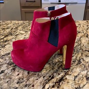 Chunky Guess RED heels leather